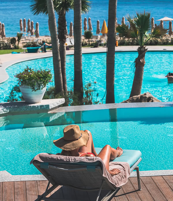 hotel club saraceno arbatax in sardegna la piscina