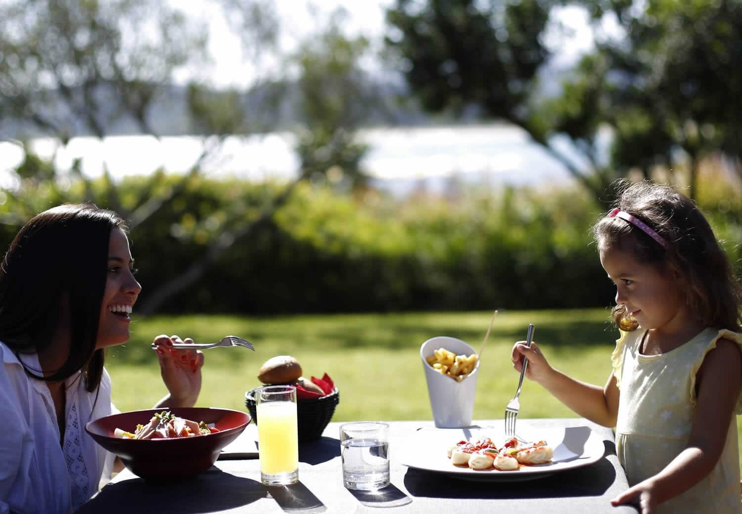 hotel club saraceno arbatax sardegna in famiglia