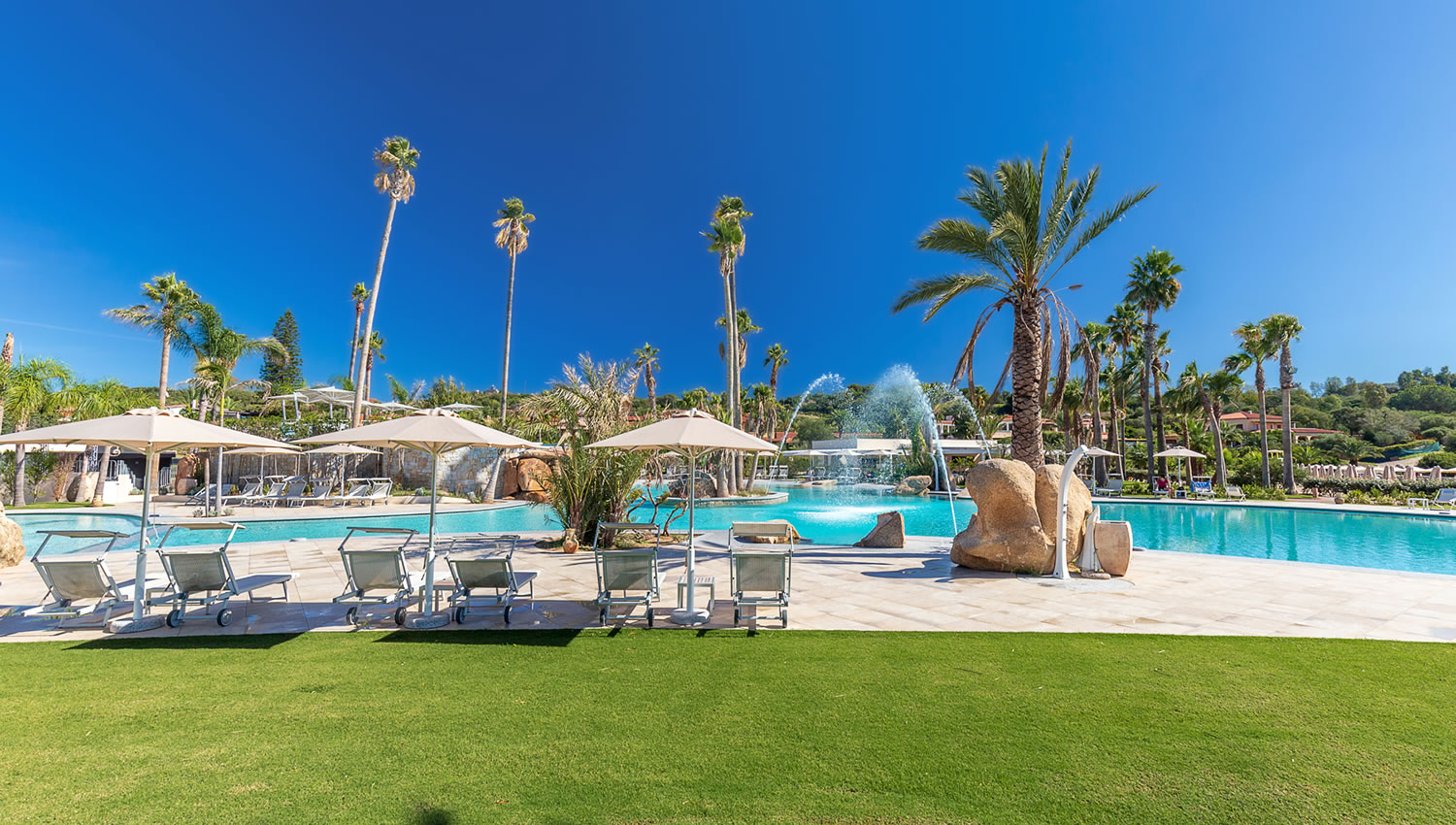 hotel club saraceno arbatax sardegna le piscine
