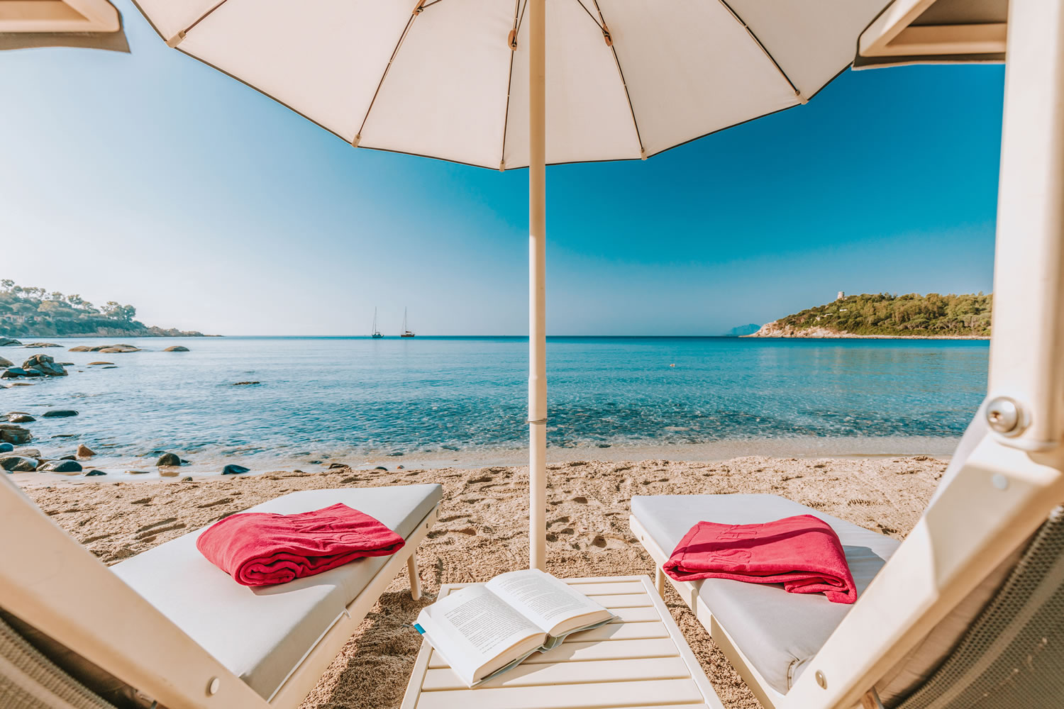 hotel la bitta arbatax sardegna la spiaggia Hotel La Bitta social low