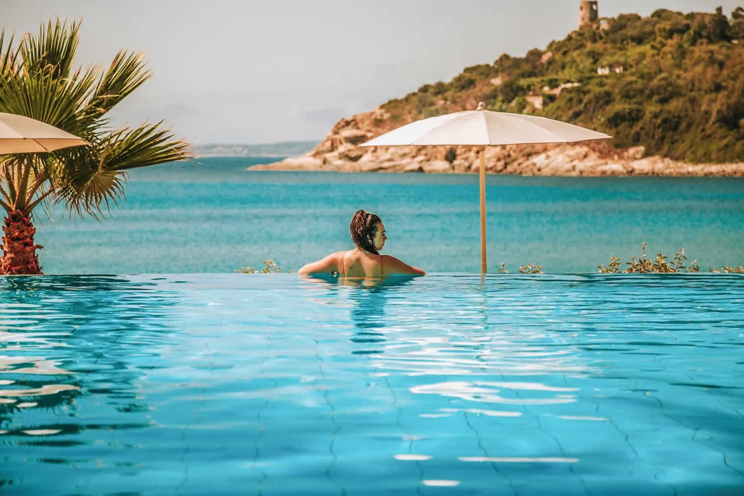 hotel la bitta gruppo bovis sardegna arbatax con la piscina a sfioro