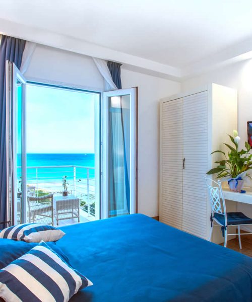 nautilus hotel cagliari poetto le camere vista mare