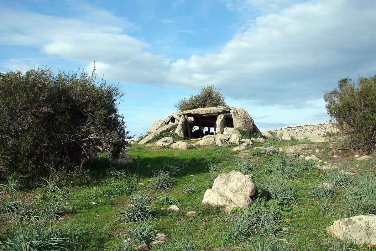 Hotel Pausania Inn Tempio Sardegna Dolmen