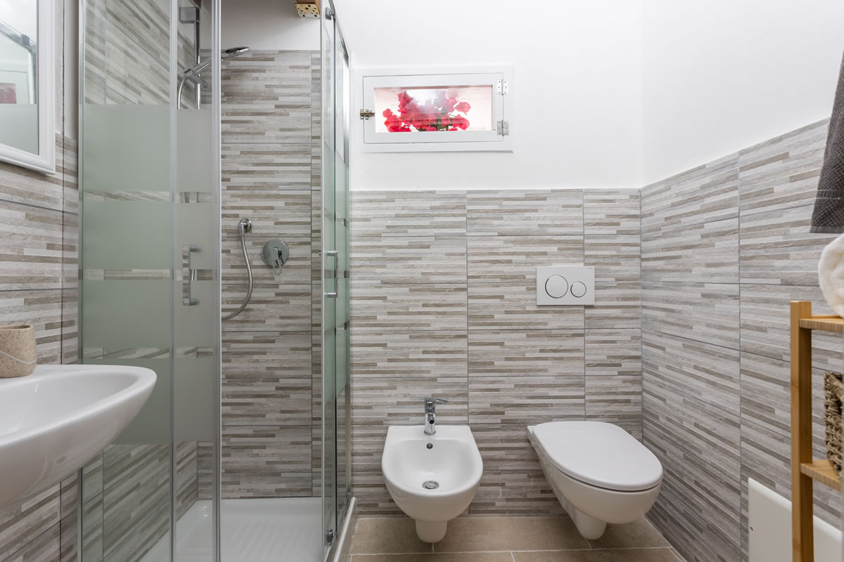 hotelstoo appartamenti sassari sardegna kristoforo KRI Bagno ()