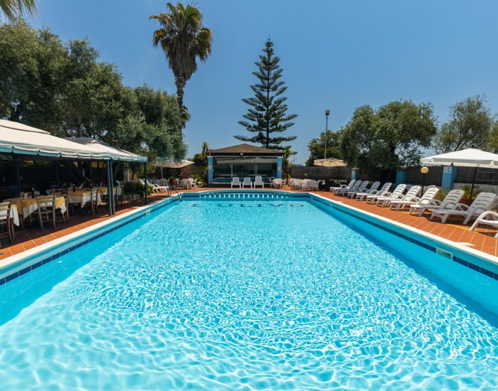 hotel ulivo girasole ogliastra sardegna la piscina