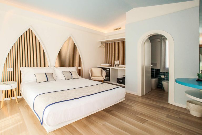 hotel new barcavela pula in sardegna deluxe vista mare